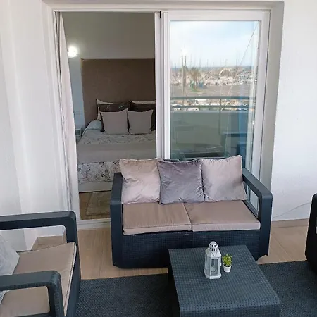 Apartment Isla Marina Benalmadena